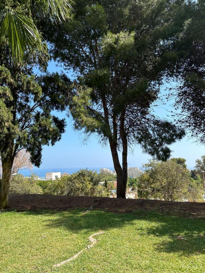 Benalmadena Inn Apartaments Malaga Luaran gambar